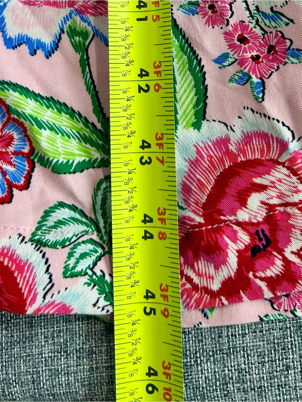 crown & ivy Pink Floral Tiered Dress with Red and Green Accents - Picture 5 of 7